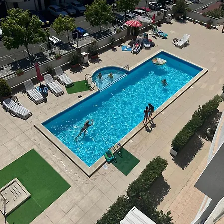 Lazur Sea View,